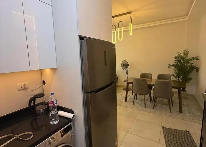 2 Bedroom Downtown Sheikh -free Wi-fi Appartement