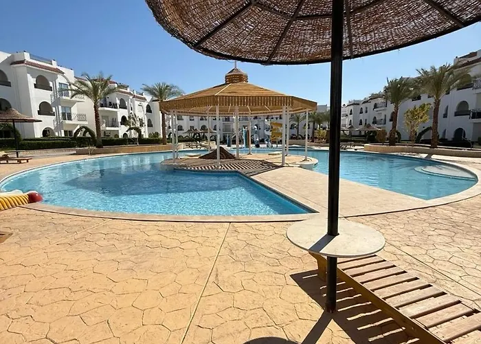 2 Bedroom Downtown Sheikh -free Wi-fi Appartement Charm el-Cheikh