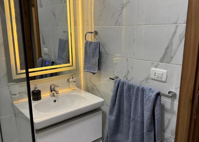 2 Bedroom Downtown Sheikh -free Wi-fi Appartement