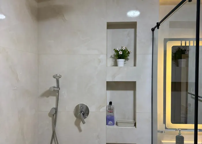 2 Bedroom Downtown Sheikh -free Wi-fi Charm el-Cheikh