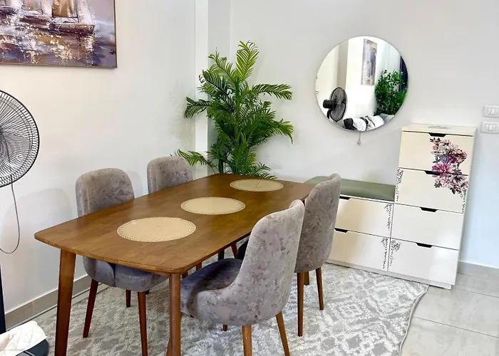 2 Bedroom Downtown Sheikh -free Wi-fi * Charm el-Cheikh